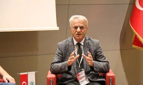 15 Temmuz Anma Programı: Prof. Tarhan'dan Darbe Zihniyeti Uyarısı