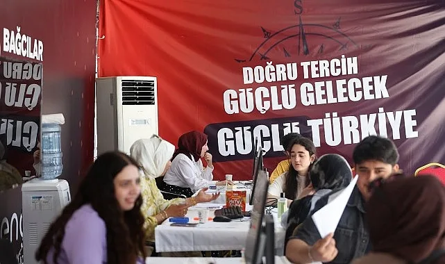 Bağcılar Belediyesi'nden Üniversite Adaylarına Ücretsiz Tercih Desteği