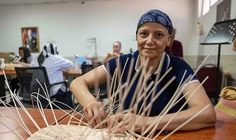Bornova Belediyesi Kursu, Kanser Hastası Yeliz Evrensel'e Umut Oldu