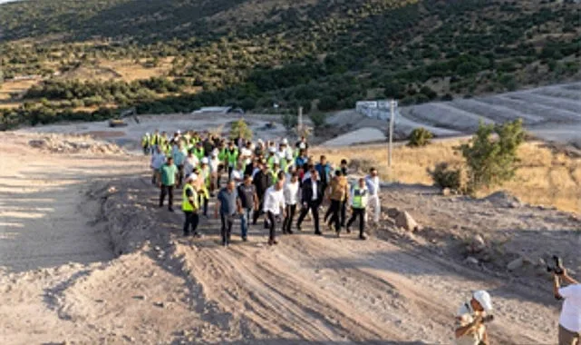 Dikili'nin Çevre Altyapısı 1.5 Milyar Liralık Dev Yatırımla Güçleniyor
