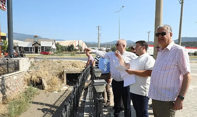 Edremit E-87'deki Trafik Yükünü Azaltacak Yan Yol Projesi Hızla İlerliyor