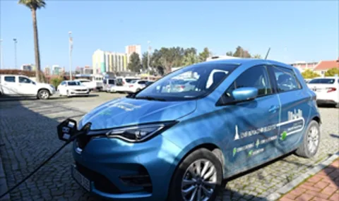 İzmir'den elektrikli araç filosuyla 25 milyon TL tasarruf
