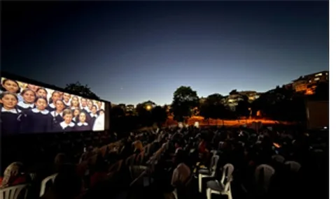 Karabağlar'da Yaz Akşamlarına Sinema Keyfi Başladı