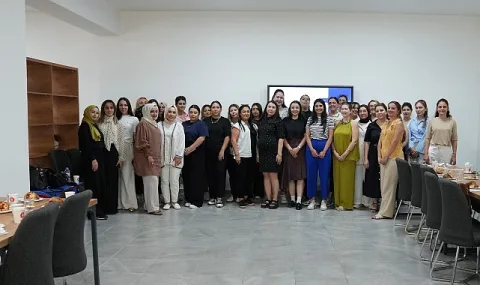 Keçiören'de Ailelere Yönelik Ergenlik Dönemi Semineri Yoğun İlgi Gördü