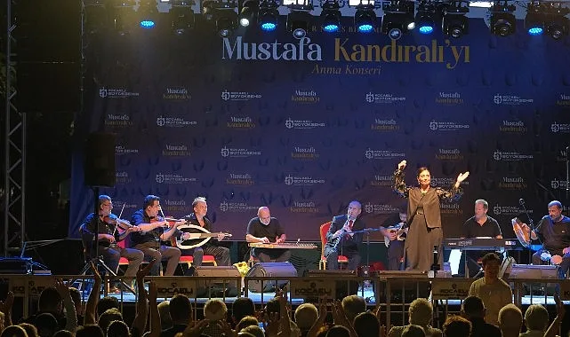 Klarnetin Efsanesi Mustafa Kandıralı Kocaeli'de Özel Programla Yad Edildi