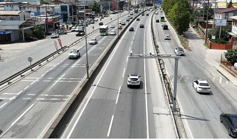 Kocaeli'de Ağır Vasıta Trafiği Gabari İhlal Sistemiyle İzlenecek