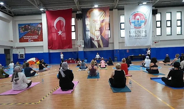 Maltepe Belediyesi'nden Kadınlara Yönelik Ücretsiz Yoga Desteği