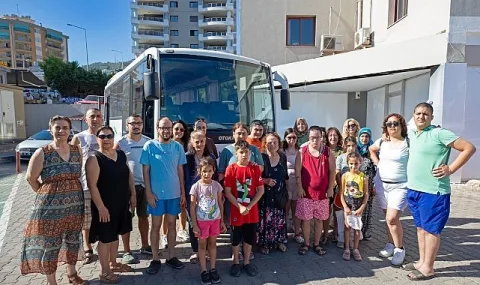 Narlıdere Belediyesi, Özel Gereksinimli Bireyleri Denizle Buluşturdu: Sosyal Katılıma Destek