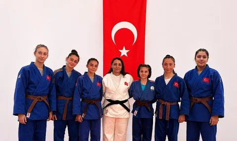 Osmangazi Belediyespor'dan 6 Milli Judocu Avrupa Kupası'nda Türkiye'yi Temsil Edecek