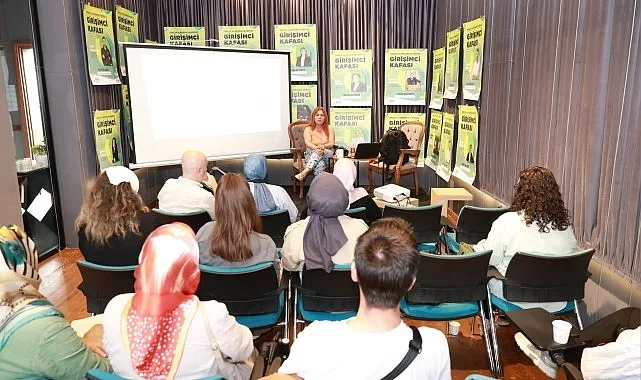 Osmangazi'de "Fotoğrafın İzinde" Eğitimiyle Sanat Tutkunları Bilinçleniyor