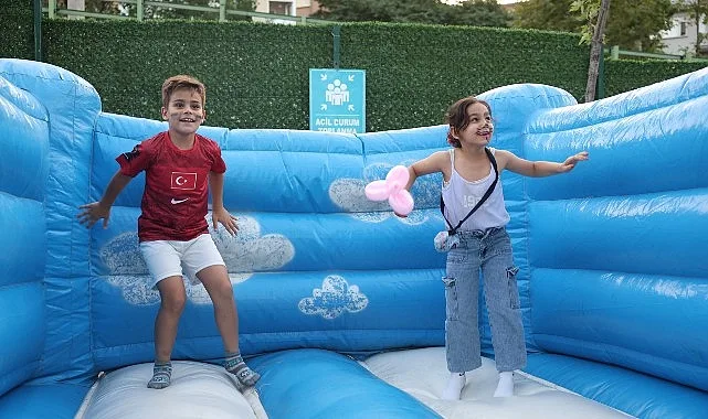 Osmangazi Mahalle Şenliği Demirtaşpaşa ve Elmasbahçeler'de Büyük İlgi Gördü