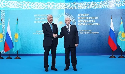 Putin ve Tokayev Omsk'ta Bir Araya Geldi: Stratejik İlişkiler Masada