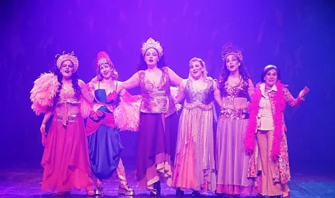 Şehir Tiyatroları Yaz Oyunları Harbiye Sahnesi'nde: Biletler 4 Ağustos'ta Satışta