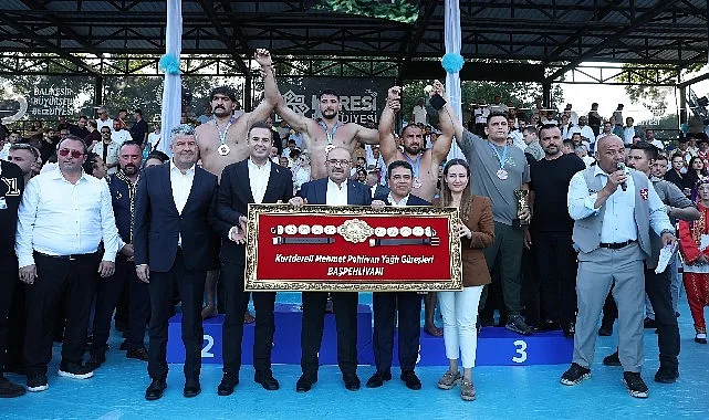 66. Kurtdereli Yağlı Güreşleri'nde Başpehlivanlık Kemerini Mustafa Taş Taktı