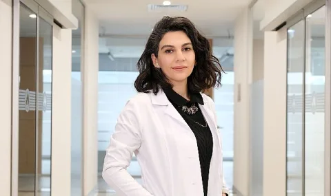 Ağız Kokusu: Sakızla Geçici Çözüm Yerine Kalıcı Tedavi Şart