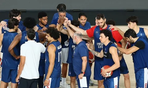 Anadolu Efes 2026-2027 Sezonuna Eksik Kadroyla Başladı