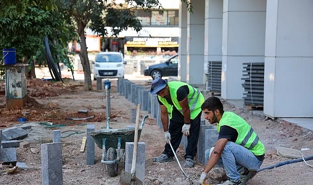 Antalya'da 100. Yıl, Adnan Menderes ve Yener Ulusoy Bulvarları Yenileniyor