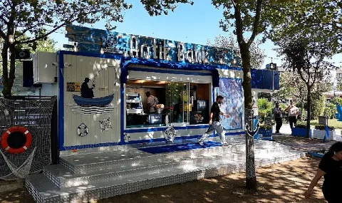 Antik Balık, Dördüncü Şubesini Başiskele Sahili'nde Hizmete Açtı