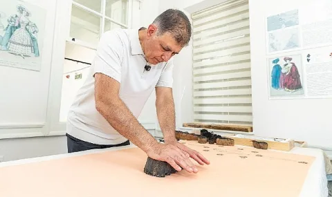 Başkan Tugay, Basmane'nin Asırlık Basmacılık Geleneğine Dokundu