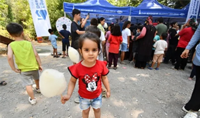 Bayraklı Mahalle Sakinleri Karagöl'de Sosyal Dayanışma Pikniğinde Buluştu