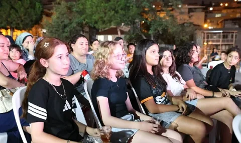 Çiğli'de Mahalle Sinema Günleri 2300 Vatandaşla Tamamlandı