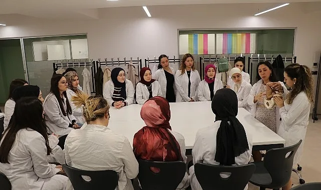 Ebelik Mesleği Yeni Yönetmeliklerle Güçleniyor: Kapsamlı Dönüşüm