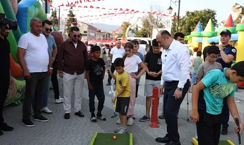Geyve, Medeniyetler Buluşması ve Çocuk Şenliği ile Coştu