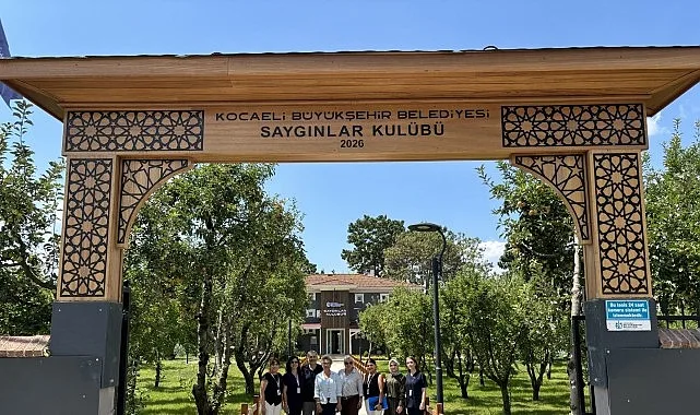 Gölcük Saygınlar Kulübü Üyelerine Ücretsiz Ağız ve Diş Sağlığı Taraması