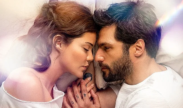 Hilal Altınbilek ve Serkan Çayoğlu'nun 'Öngörü'sü Disney+'ta İzleyiciyle Buluştu