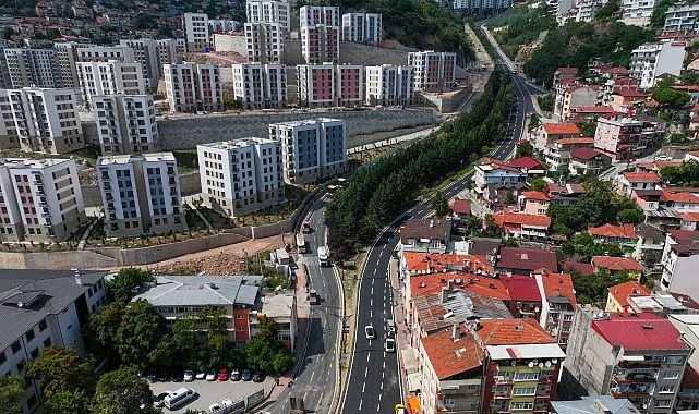 İzmit Santral Rampası Çıkış Yönü Yenileme Sonrası Trafiğe Açıldı