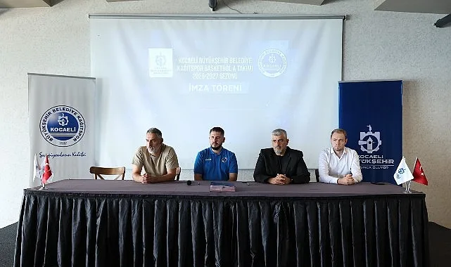 Kağıtspor, 2026-2027 Sezonu İçin Kadrosunu Tamamlayıp İmza Attı
