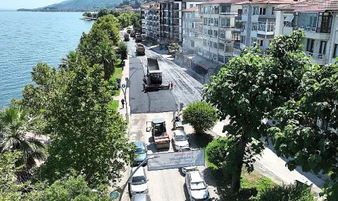 Karamürsel Plaj Yolu Caddesi Baştan Sona Yenilendi
