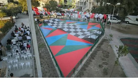 Karşıyaka Cumhuriyet Mahallesi'ne Yeni Kaykay Pisti ve Park Kazandırıldı