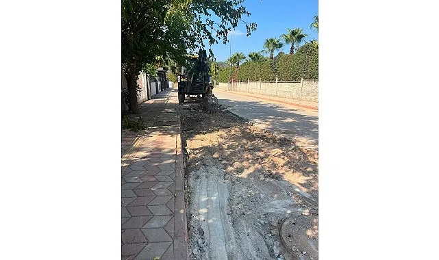 Kemer Arslanbucak'ta Bozulan Yollara Kapsamlı Bakım ve Onarım Başlatıldı
