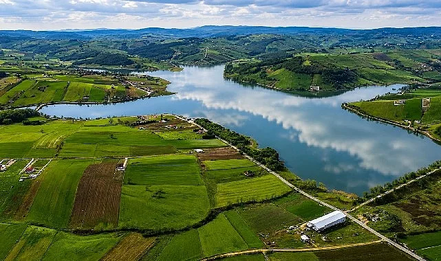 Kocaeli Büyükşehir'den Tahtalı'da Tarımsal Üretime Kapsamlı Sulama Desteği