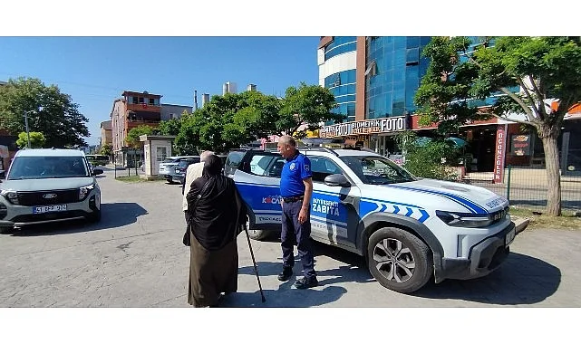 Kocaeli Zabıtası, Yolda Kalan Belçikalı Çifte Güvenli Ulaşım Sağladı