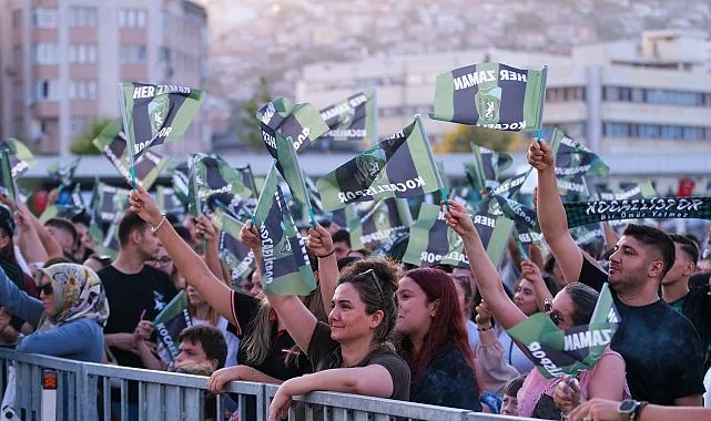 Kocaelispor'da 2026-2027 Sezon Heyecanı Buray Konseriyle Zirve Yaptı