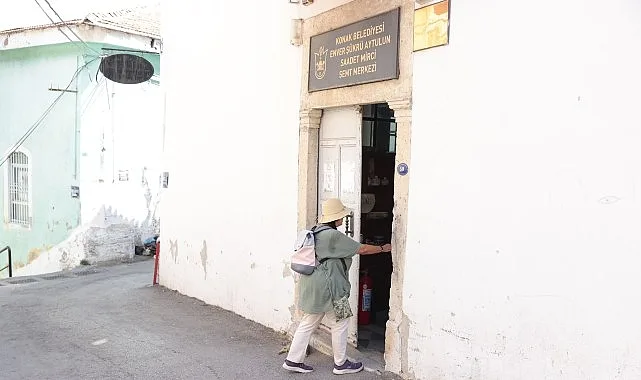 Konak'taki Saadet Mirci Semt Merkezi, Aktan Apaydın'a Yeniden Hayat Verdi