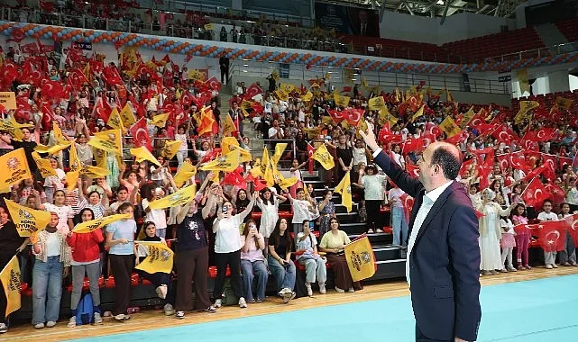Konya'da Genç KOMEK Yaz Okulu Kapanışında 20 Bini Aşkın Öğrenci Buluştu