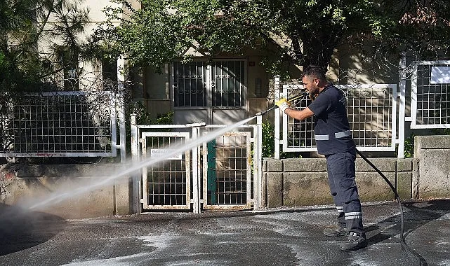 Maltepe Aydınevler'de Kapsamlı Temizlik Harekâtı Tamamlandı