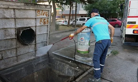 Maltepe Belediyesi Altayçeşme'de Kapsamlı Temizlik Seferberliği Başlattı