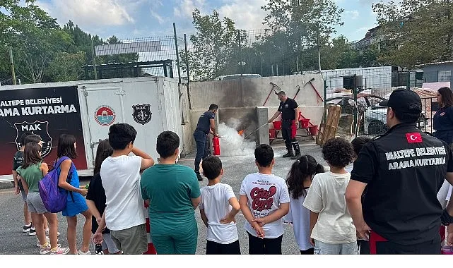 Maltepe Yaz Okulu Öğrencileri Afetlere Hazırlık Eğitimi Aldı