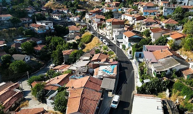 Narlıdere'de Asfalt Seferberliği Sürüyor: Hedef Yıl Sonunda 5 Bin Ton