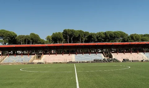 Ödemiş Saraçoğlu Stadı'na Büyükşehir'den Modern Sentetik Çim Zemin