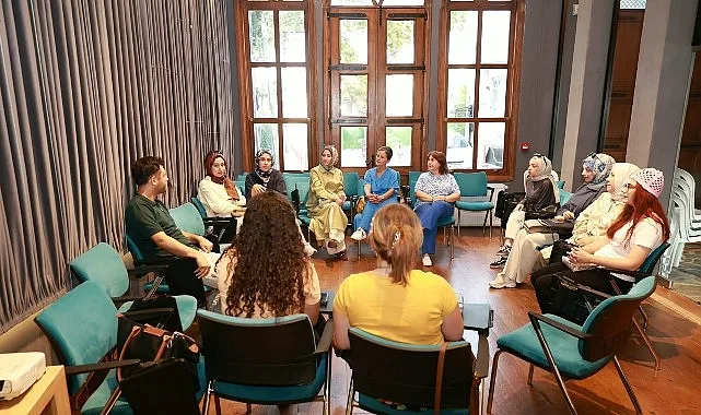 Osmangazi Belediyesi'nden İngilizce Konuşma Kulübü: Kültürlerarası Etkileşim