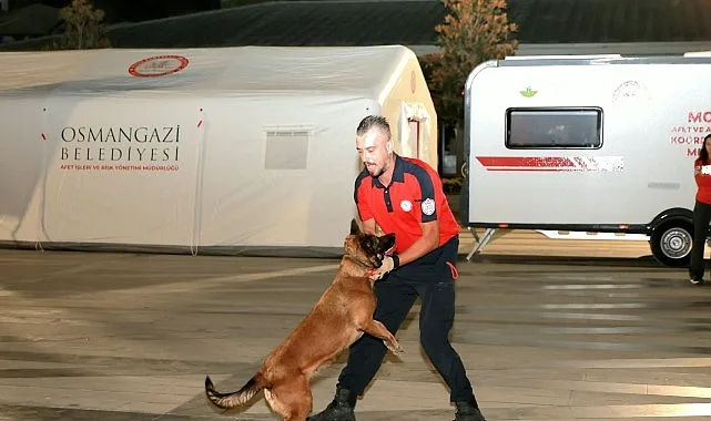Osmangazi'de 17 Ağustos Depremi Anıldı: Dirençli Kent Vurgusu