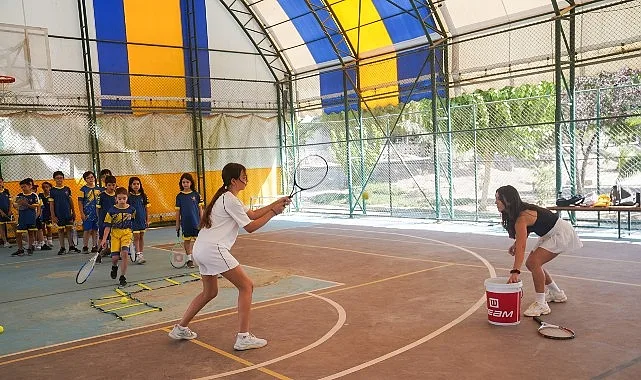 Seferihisar Yaz Spor Okulları Yüzlerce Çocuğa Sporla Büyüme Fırsatı Sunuyor