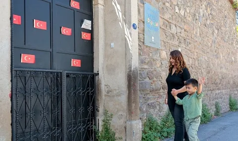 Ayla Ökmen Oyun Evi'nde Saatlik Hizmet Annelerin Hayatını Kolaylaştırıyor