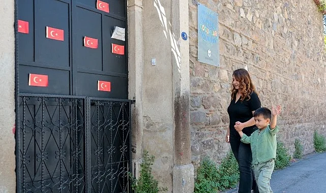 Ayla Ökmen Oyun Evi'nde Saatlik Hizmet Annelerin Hayatını Kolaylaştırıyor