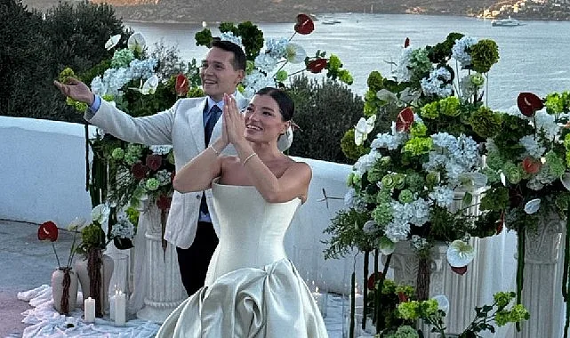 Bodrum'da Aşkın İlk Adımı: Kardelen Yokarlı ve Saldıray Özsekban Nişanlandı